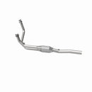 MagnaFlow Direct Fit Catalytic Converter 96-97 Dodge B1500/B2500/B3500 V8 Underbody
