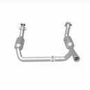MagnaFlow 19-20 GMC Sierra 1500 Single Underbody 4.3L/5.3L Direct Fit Catalytic Converter