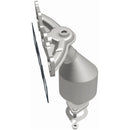 Magnaflow 07-10 Kia Sedona 3.8L California Grade CARB Compliant DF Manifold Catalytic Converter