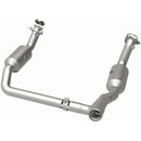 MagnaFlow 19-20 GMC Sierra 1500 Single Underbody 4.3L/5.3L Direct Fit Catalytic Converter