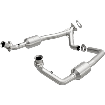 MagnaFlow 2003 Ford E-350 Super Duty 5.4L Direct Fit Converter
