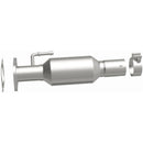 MagnaFlow Direct Fit Catalytic Converter 15-16 Ford Edge 3.5L FWD - Rear