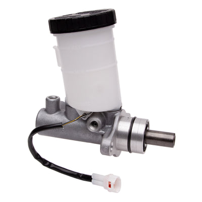 DFC 99-04 Chevrolet Tracker Brake Master Cylinder