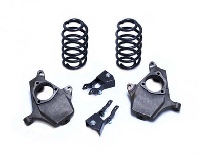 MaxTrac 00-06 GM C/K1500 SUV 2WD/4WD 3in/4in Lowering Spindle Kit