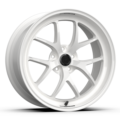 fifteen52 Sector RSR 19x9.5 5x114.3 38mm ET 73.1mm Center Bore Rally White