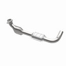 MagnaFlow Direct Fit Catalytic Converter 00-04 Ford E150 4.6L D/S