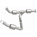 MagnaFlow 18-20 Chevrolet Express 2500 Single Underbody 4.3L Direct Fit Catalytic Converter