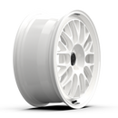 fifteen52 Holeshot RSR 19x9.5 5x114.3 38mm ET 73.1mm Center Bore Rally White