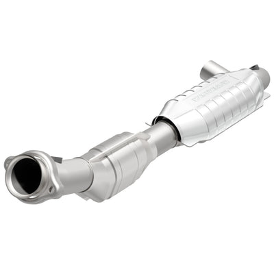 MagnaFlow Direct Fit Catalytic Converter 97-98 Ford Trucks 4.6L