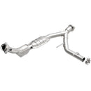 MagnaFlow Direct Fit Catalytic Converter 03-04 Ford Expedition 5.4L V8 Passenger Side