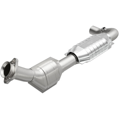 MagnaFlow Direct Fit Catalytic Converter 97-98 E150 E250 Van 4.2L D/