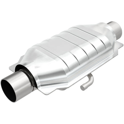 MagnaFlow Universal Catalytic Converter 2.25in Inlet 2.25in Outlet 16in Length 6.375in Width
