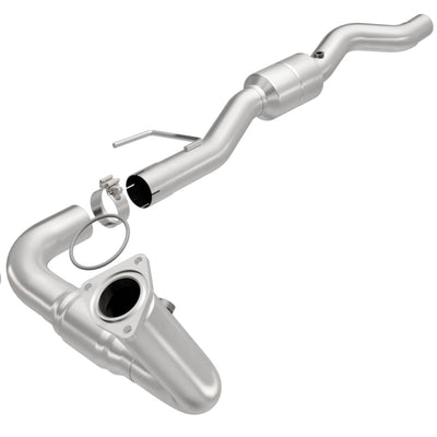 MagnaFlow Direct Fit Catalytic Converter 04-06 Avalanche Driver Side 8.1L