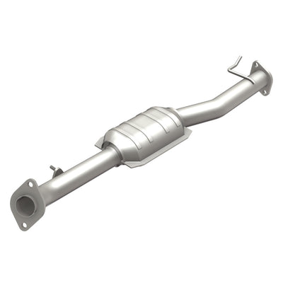 MagnaFlow Direct Fit Catalytic Converter 98-00 Toyota RAV4 2.0L