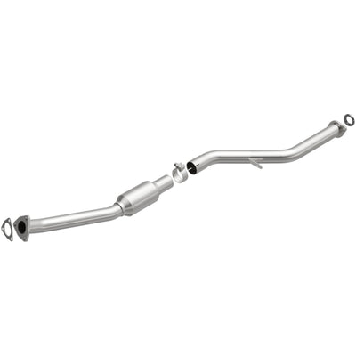 MagnaFlow Direct Fit Catalytic Converter 2014-2015 Forester H4 2.5 OEM Underbody