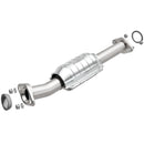 MagnaFlow Direct Fit Catalytic Converter 2002 Suzuki Aerio 2.0L