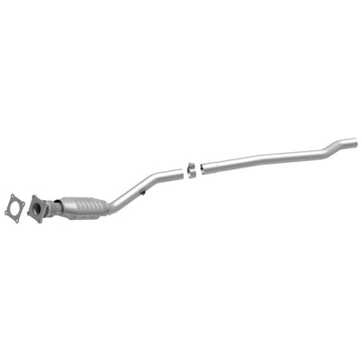 MagnaFlow Direct Fit Catalytic Converter 96-98 Caravan-Voyager 3.3L/