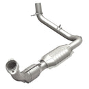 MagnaFlow Direct Fit Catalytic Converter 97-98 Ford Trucks 5.4L