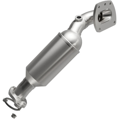 MagnaFlow Direct Fit Catalytic Converter 16-19 Toyota Tacoma 3.5L PS