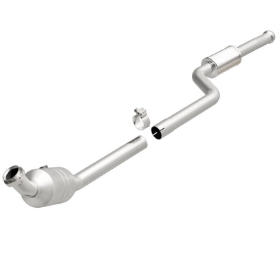 MagnaFlow Direct Fit Catalytic Converter 08-10 C300 3.0L D/S