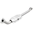 MagnaFlow Direct Fit Catalytic Converter 05-07 Toyota Sequoia 8 4.7L P/S
