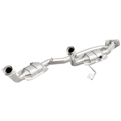 MagnaFlow Direct Fit Catalytic Converter 04 Ford Freestar 3.9L
