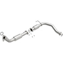MagnaFlow Direct Fit Catalytic Converter 08-15 Toyota Sequoia