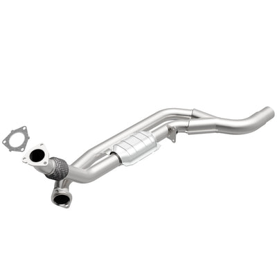 MagnaFlow Direct Fit Catalytic Converter 96-97 Camaro 5.7L P/S