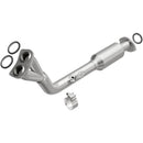 MagnaFlow Direct Fit Catalytic Converter California Grade 96-98 Toyota 4Runner 2.7L