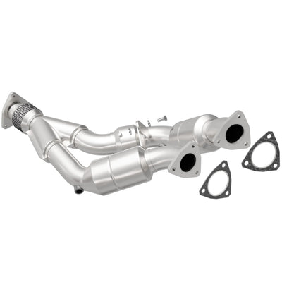MagnaFlow Direct Fit Catalytic Converter 04-06 VW Touareg 3.2L