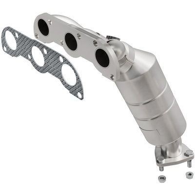 MagnaFlow Direct Fit Catalytic Converter 04-05 Suz Verona2.5 Manifold Rear