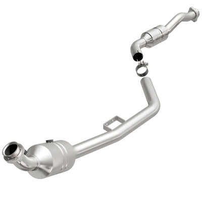 MagnaFlow Direct Fit Catalytic Converter 07-09 Mercedes E350 3.5L