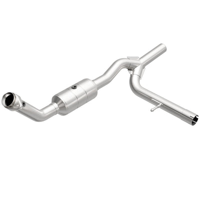 MagnaFlow Direct Fit Catalytic Converter F-150 04-06 8 4.6L