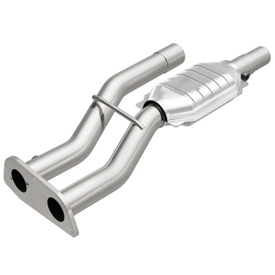 MagnaFlow Direct Fit Catalytic Converter 98 GM Truck 5.7L